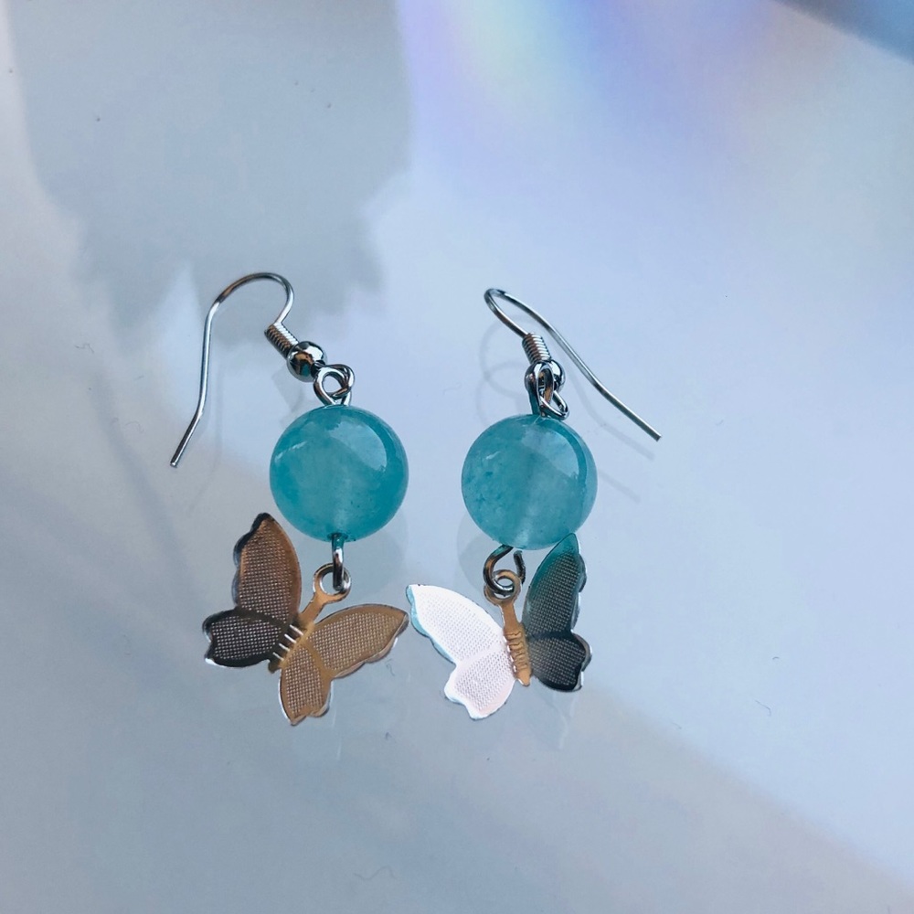 Earrings - Picture 3 of 6